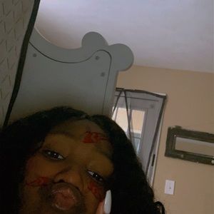 Meet your Posher, Sharidan